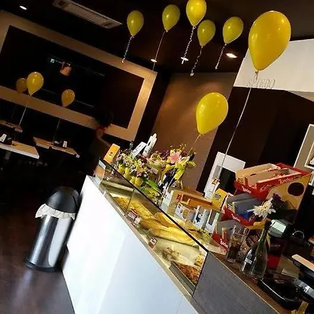 Hotel Mo' Monteiasi
