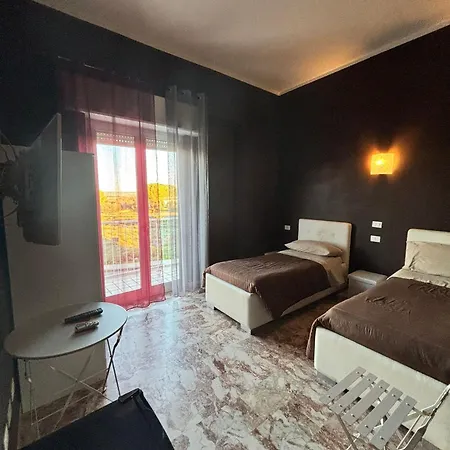Mo' * Monteiasi